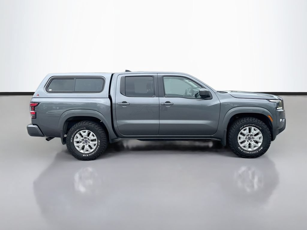 Used 2023 Nissan Frontier SV w/ SV Premium Package AWD/4WD image 2