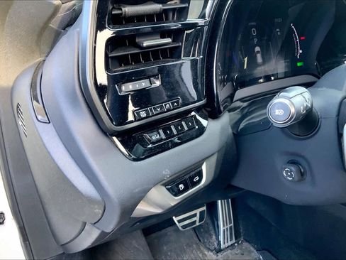 Used 2023 Lexus RX 500h F Sport w/ Accessory Package (2T) image 36