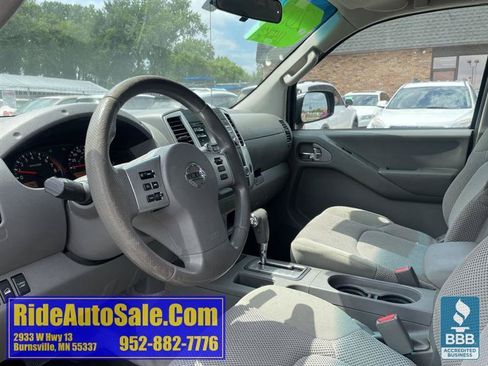 Used 2013 Nissan Frontier SV AWD/4WD image 10