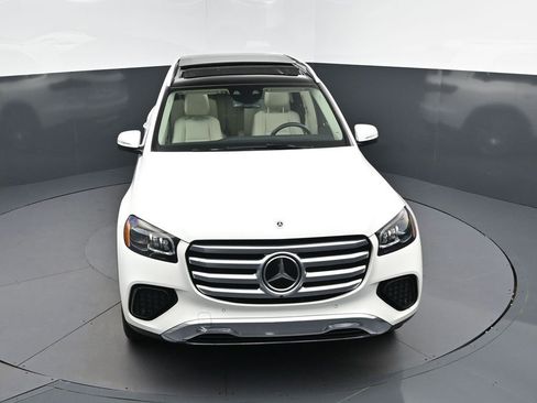 Used 2024 Mercedes-Benz GLS 450 4MATIC image 37