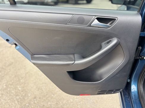 Used 2016 Volkswagen Jetta S image 18