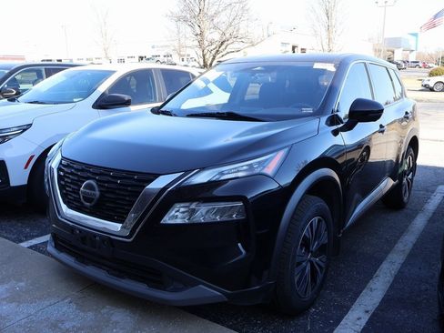 Used 2021 Nissan Rogue SV image 20
