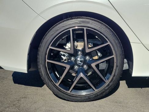 Certified 2023 Honda Civic Sport Touring image 6
