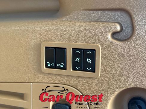 Used 2015 Cadillac Escalade ESV Platinum image 19