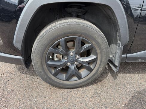 Used 2023 Toyota RAV4 LE FWD image 24