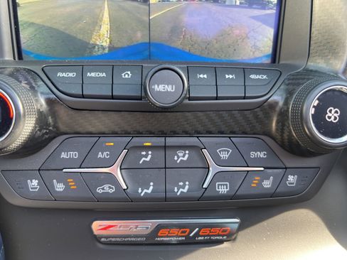 Used 2016 Chevrolet Corvette Z06 w/ Z07 Performance Package RWD image 55