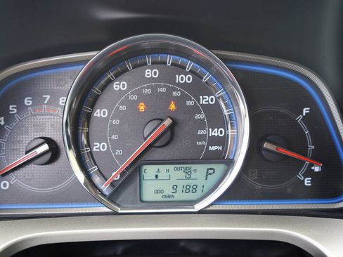 Used 2014 Toyota RAV4 Limited FWD image 10