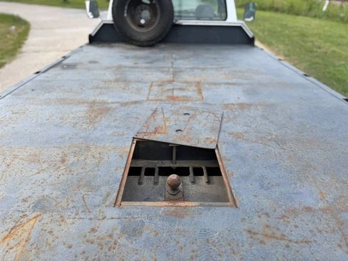 Used 1997 Ford F450 2WD Regular Cab Super Duty image 18