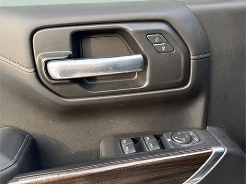 Used 2020 Chevrolet Silverado 1500 LT w/ Trailering Package image 14