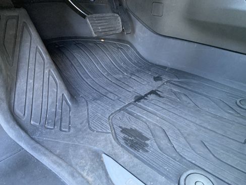 Used 2023 GMC Sierra 1500 Denali w/ Denali Reserve Package image 17