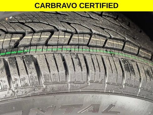 Certified 2023 Chevrolet Traverse High Country FWD image 9