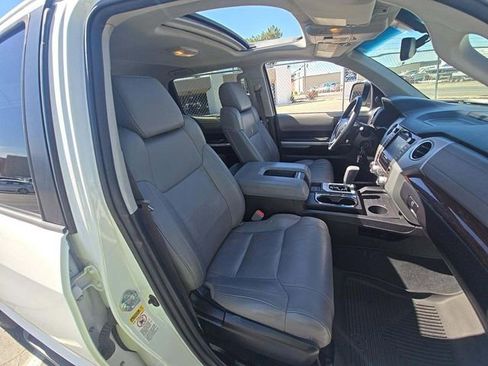 Used 2015 Toyota Tundra Limited w/ Limited Premium Package AWD/4WD image 12