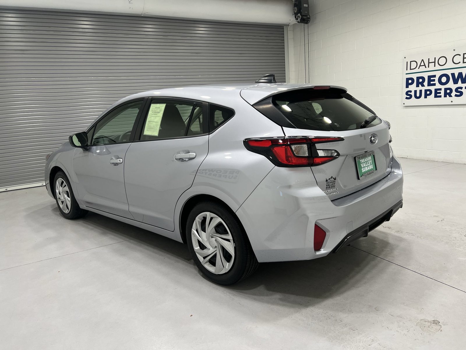 Used 2024 Subaru Impreza 2.0i AWD/4WD image 6