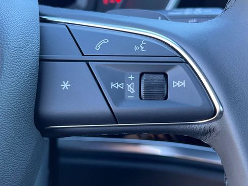 New 2025 Audi Q3 2.0T Premium image 19