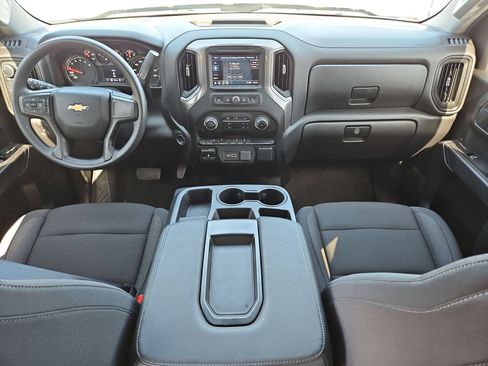 Certified 2025 Chevrolet Silverado 1500 Custom AWD/4WD image 16