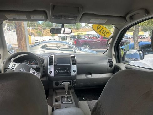 Used 2019 Nissan Frontier SV RWD image 47