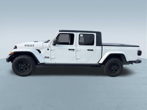 Used 2021 Jeep Gladiator Sport AWD/4WD image 4
