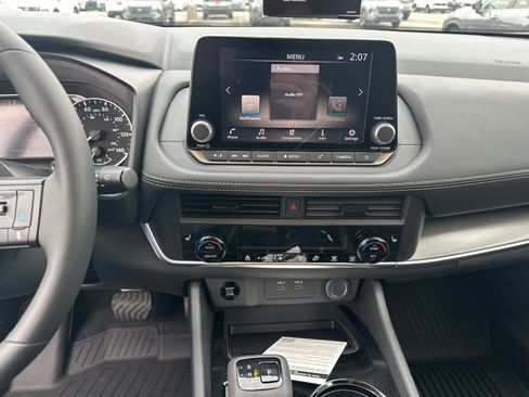 New 2026 Nissan Rogue SV image 28