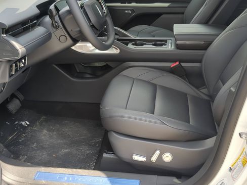 New 2026 Lincoln Nautilus Premier w/ Equipment Group 102A AWD/4WD image 10