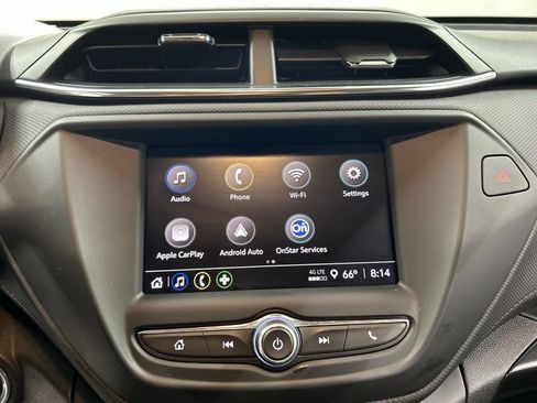 Used 2022 Chevrolet TrailBlazer LT w/ Confidence II Package FWD image 14