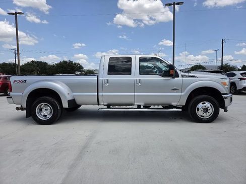 Used 2016 Ford F350 Lariat w/ Lariat Ultimate Package AWD/4WD image 4
