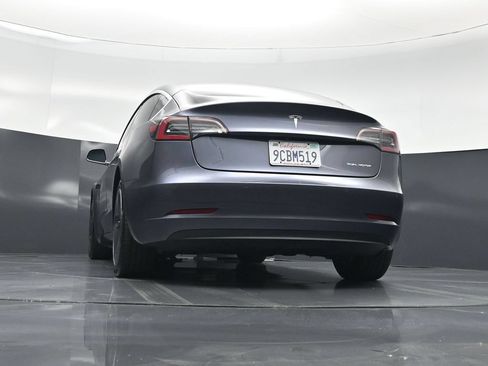 Used 2020 Tesla Model 3 Long Range AWD/4WD image 44