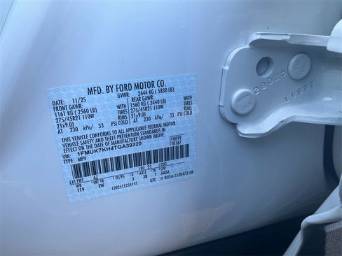 New 2026 Ford Explorer ST-Line w/ ST-Line Street Pack image 18