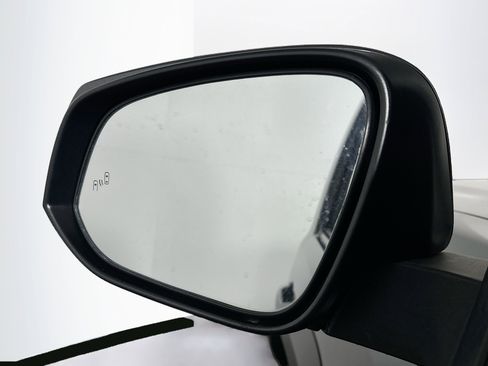 Used 2023 Toyota Tacoma TRD Off-Road image 16