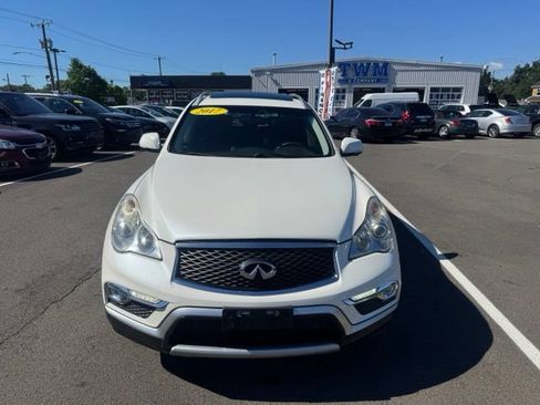 Used 2017 INFINITI QX50 AWD w/ Technology Package image 2