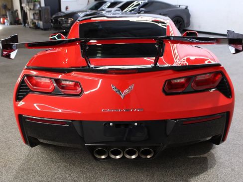 Used 2014 Chevrolet Corvette Stingray Coupe w/ 3LT Preferred Equipment Group RWD image 8