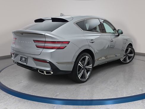 Used 2025 Genesis GV80 3.5T e-SC image 5