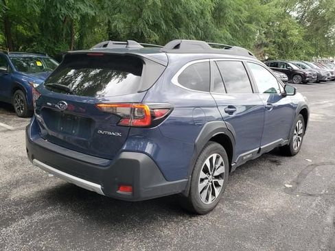 Used 2024 Subaru Outback Limited AWD/4WD image 3