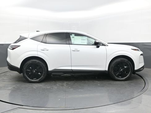 New 2025 Nissan Murano SV image 8