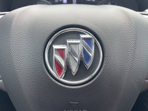 Used 2021 Buick Envision Avenir w/ Technology Package II image 34