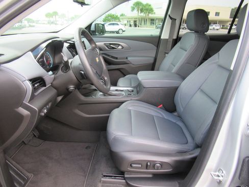 Used 2020 Chevrolet Traverse Premier image 20