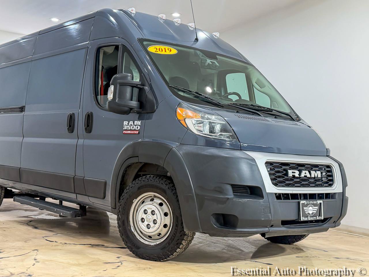 Used 2020 RAM ProMaster 3500 FWD image 2