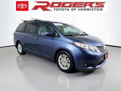 Certified 2017 Toyota Sienna XLE