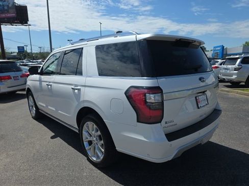 Used 2019 Ford Expedition Platinum image 7