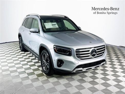 Certified 2025 Mercedes-Benz GLB 250 image 1