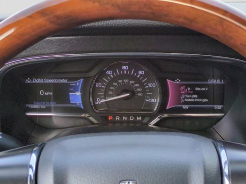 Used 2016 Lincoln Navigator Select image 37