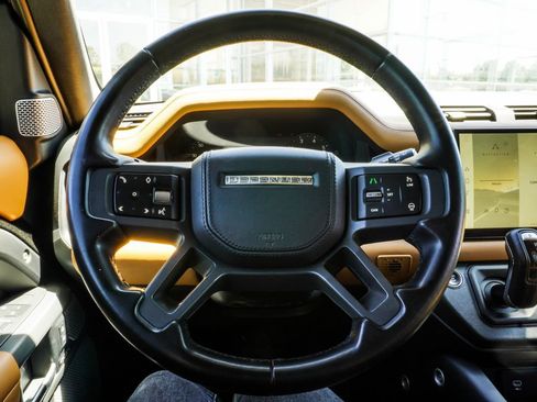 Used 2023 Land Rover Defender 130 X-Dynamic SE AWD/4WD image 14