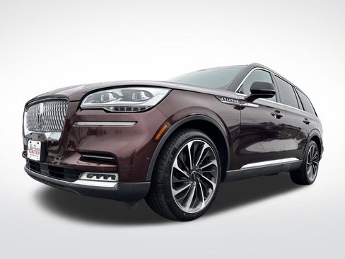 Used 2020 Lincoln Aviator Reserve w/ Equipment Group 202A image 2