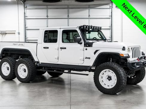 Used 2021 Jeep Gladiator Sport AWD/4WD image 39