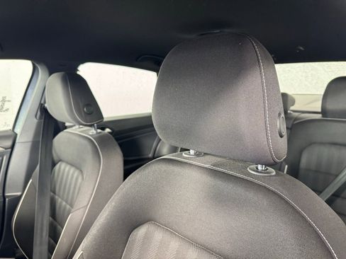 Used 2023 Volkswagen Jetta Sport image 3