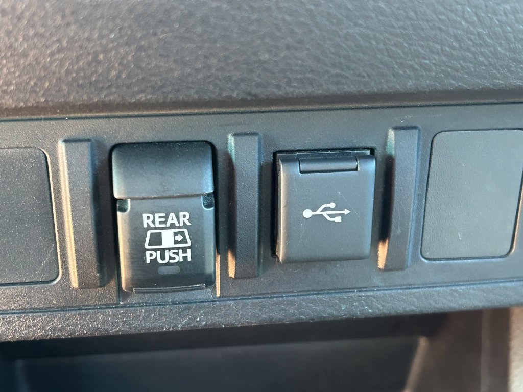 Used 2021 Toyota Tacoma SR5 RWD image 26