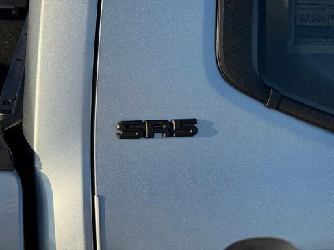 New 2025 Toyota Tacoma SR5 image 7