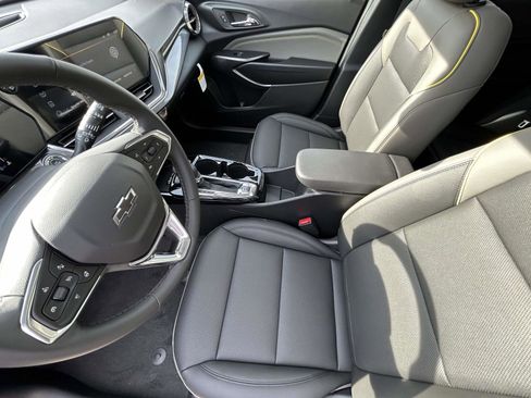 New 2026 Chevrolet Trax ACTIV w/ Sunroof Package image 10