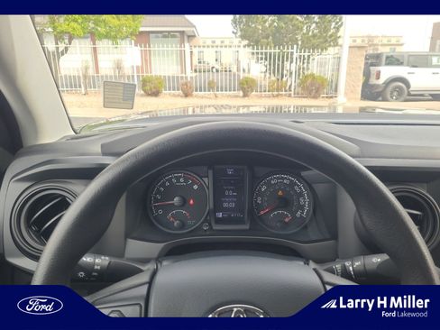 Used 2020 Toyota Tacoma SR image 10