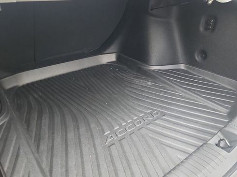 Used 2023 Honda Accord Touring image 17