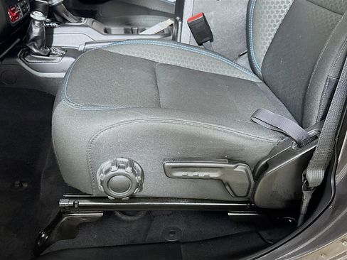 Used 2025 Jeep Wrangler Unlimited Rubicon 4xe image 20